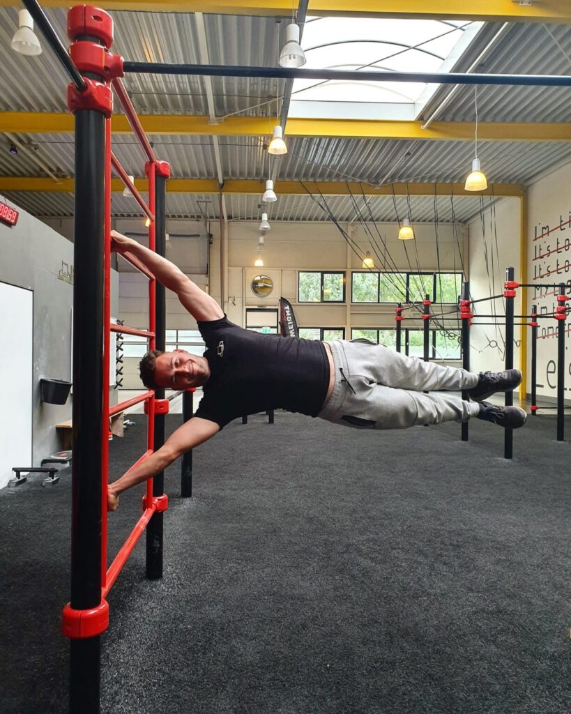 Calisthenics coach Erwin